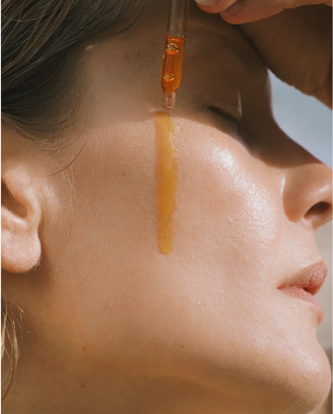 Brightening Saffron Serum
