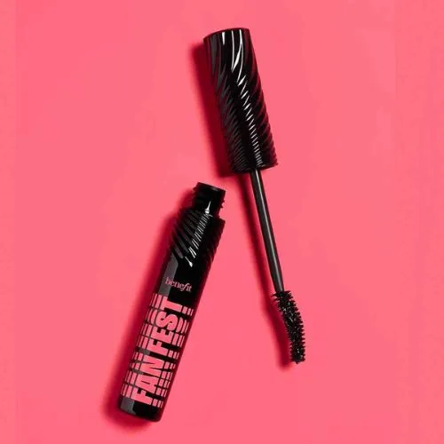 Fan Fest Fanning Volumizing Mascara