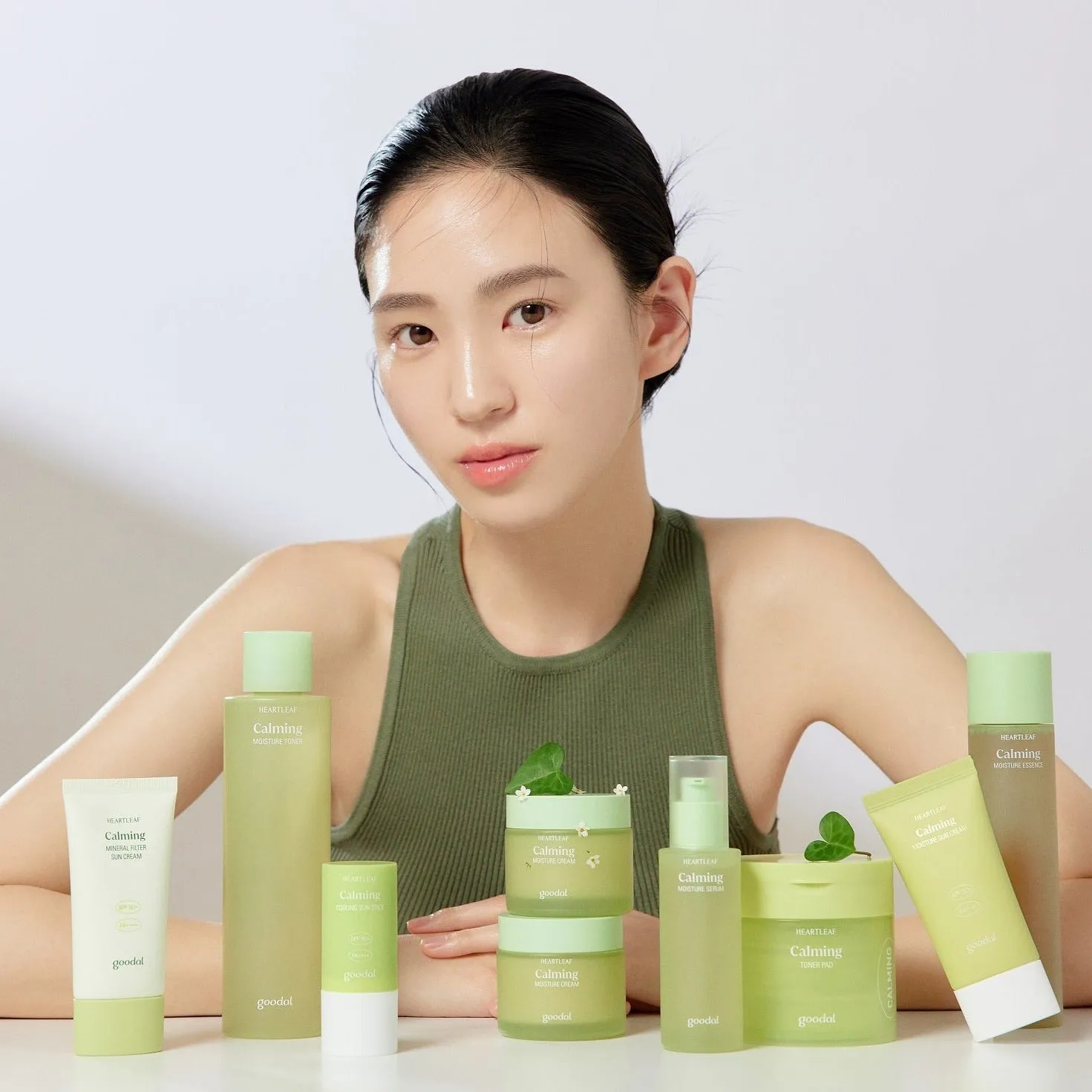 Houttuynia Cordata Calming Cooling Sun Stick SPF 50  PA    